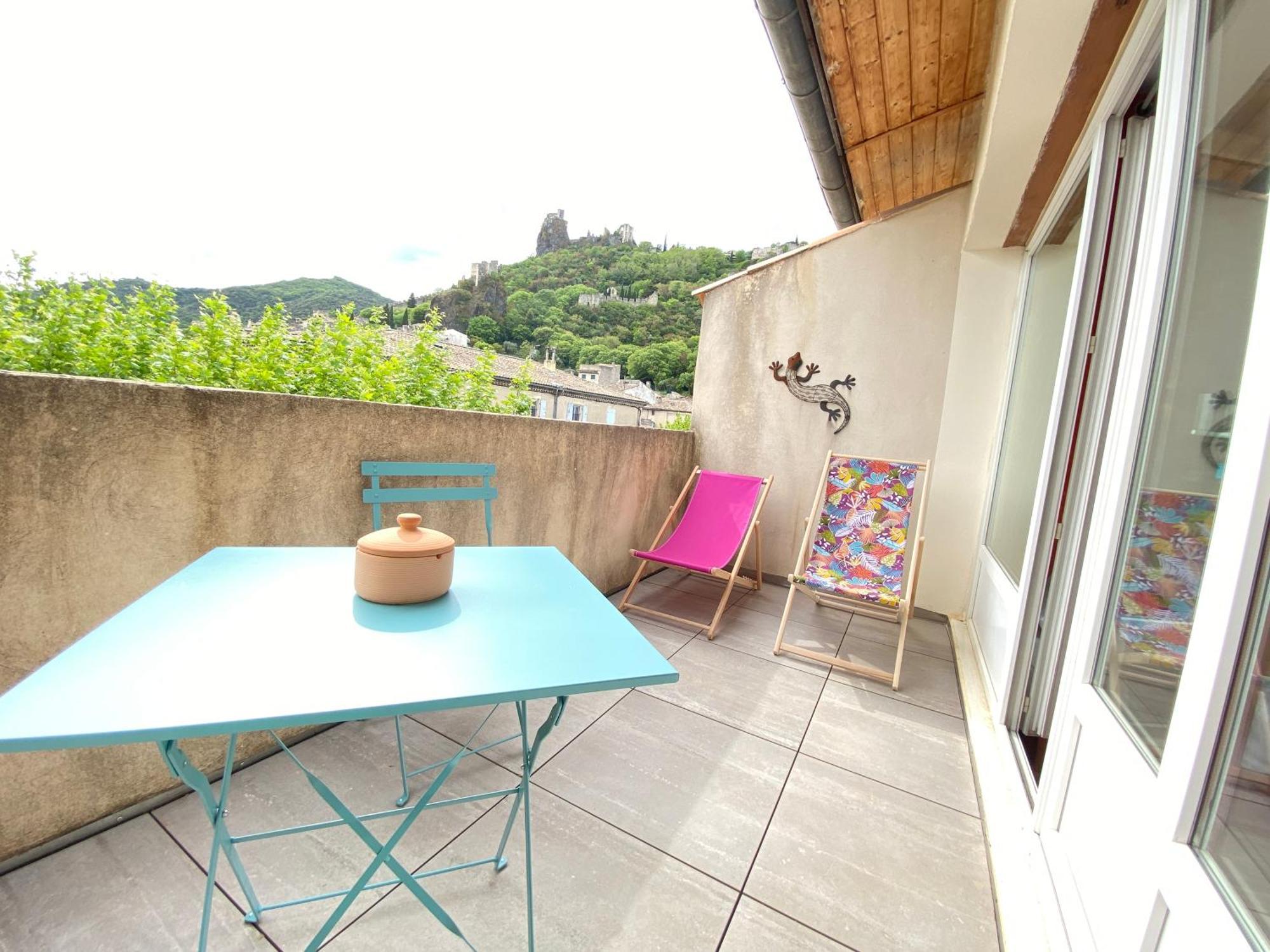 Logis Hotel Medieval, Montelimar Nord Rochemaure Bagian luar foto